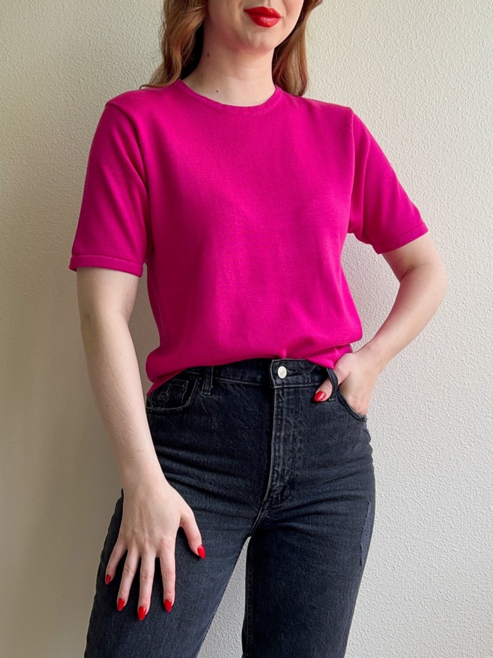 Vintage 1980s Short Sleeve Magenta Sweater (S/M)